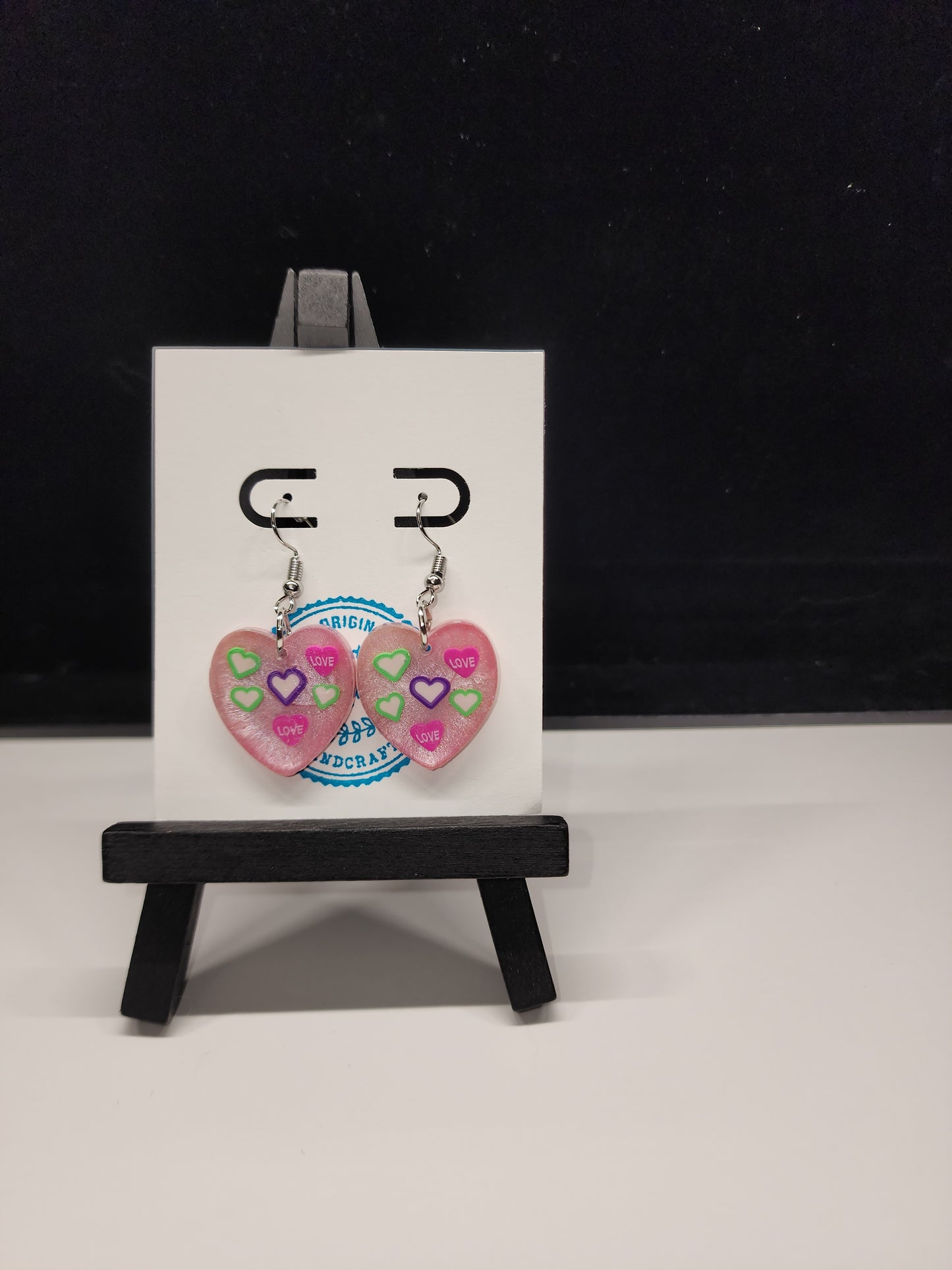 Acrylic resin heart