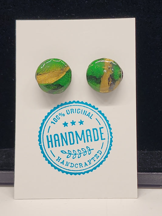 Green/Gold stud