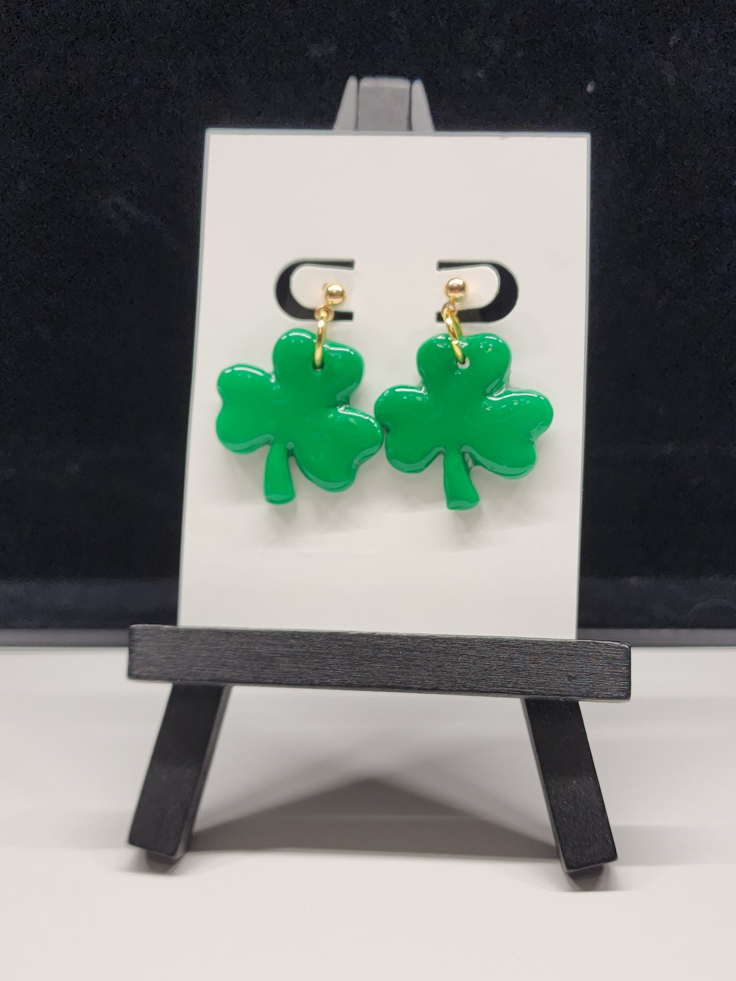 Shamrock dangle