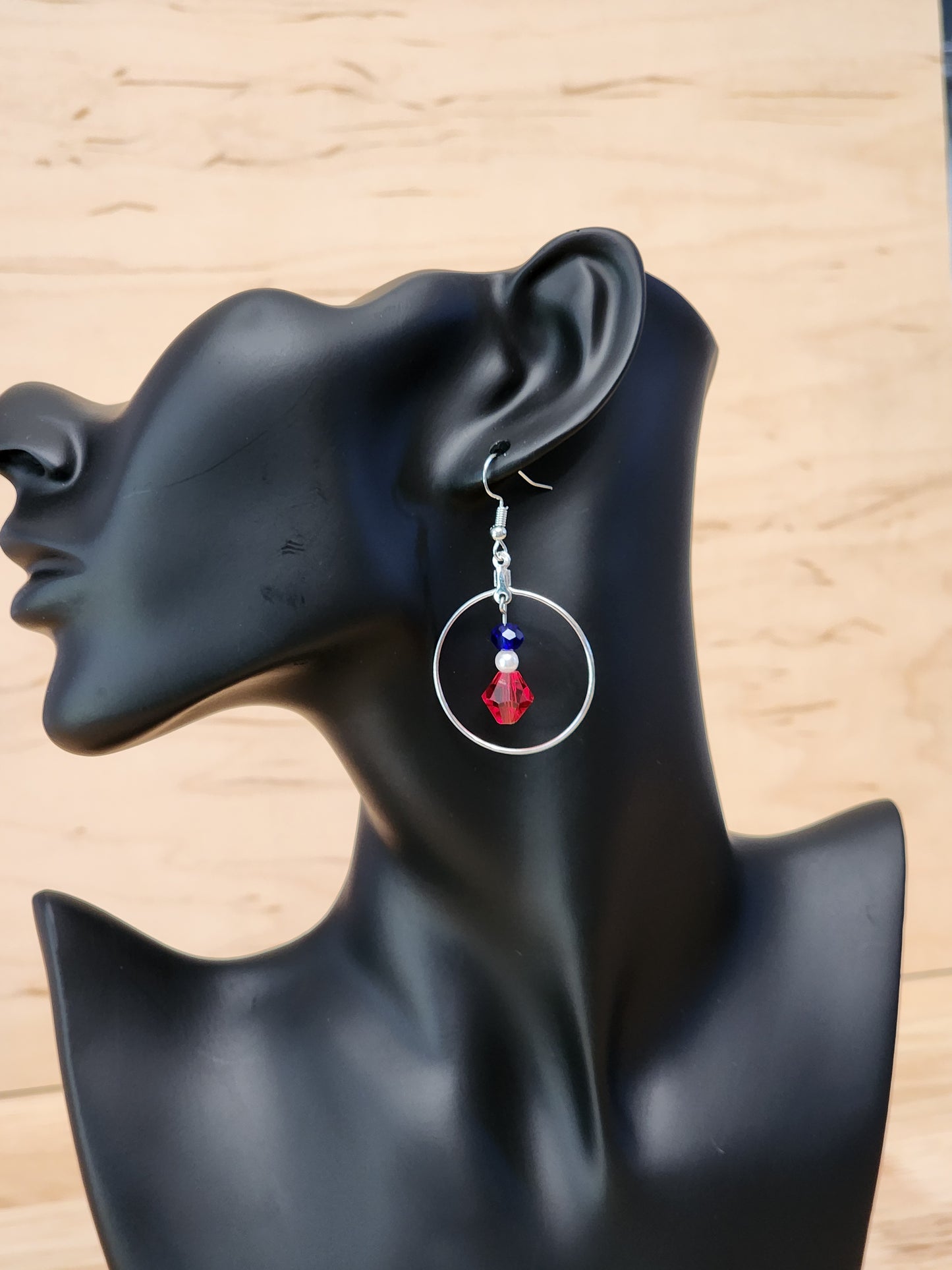 Red, white, blue loop