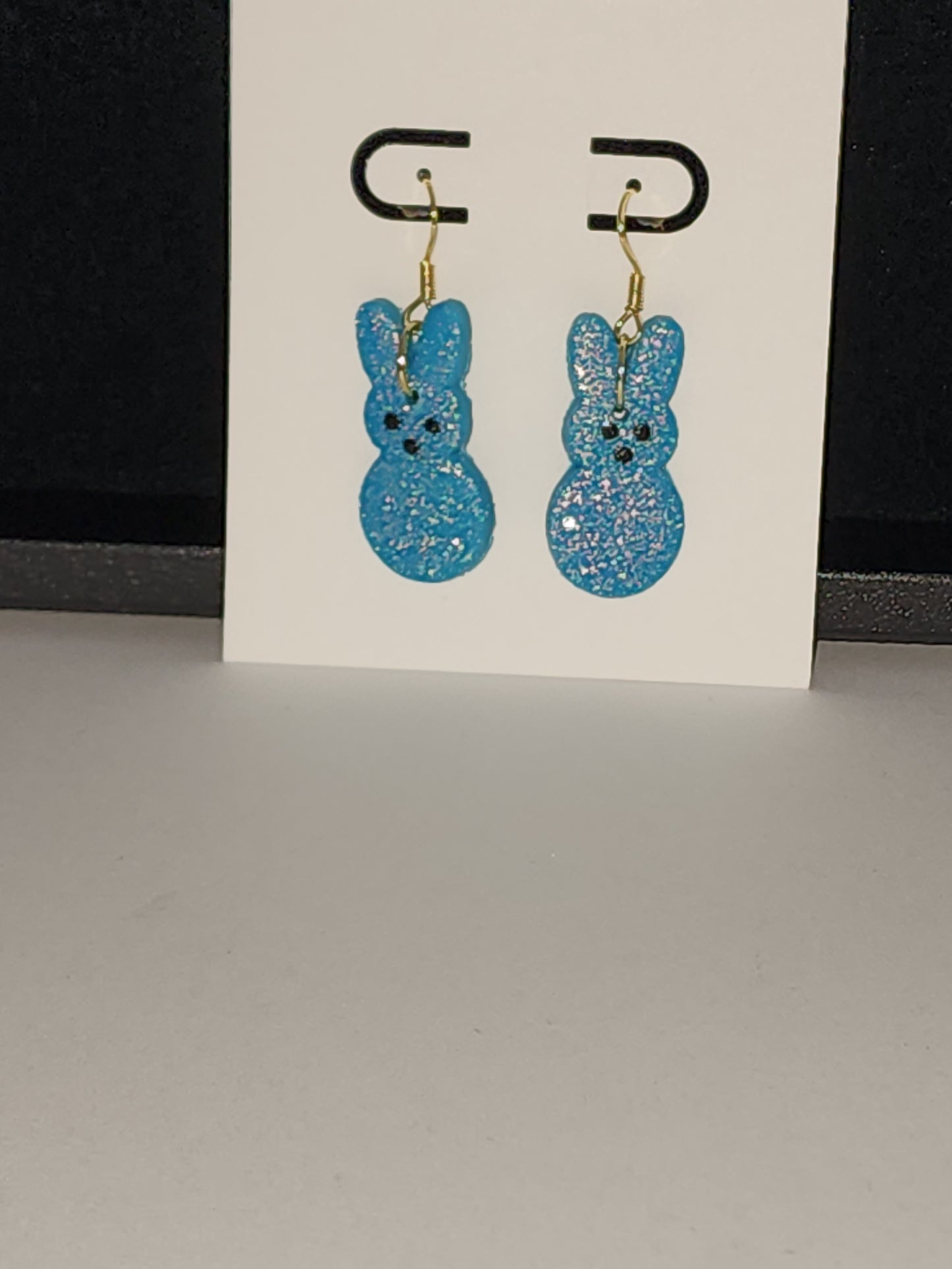 Peep dangle blue